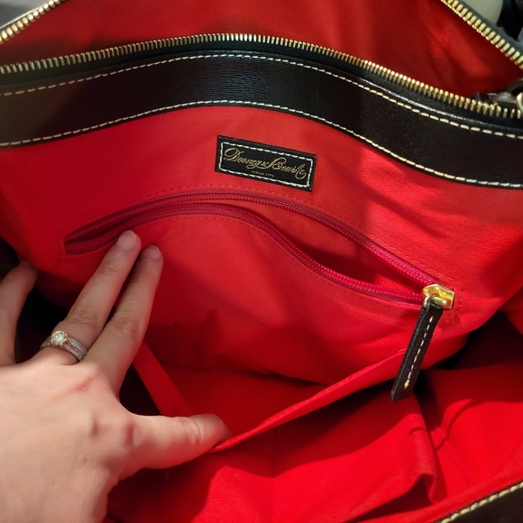 Dooney & Bourke leather handbag - Picture 9 of 16